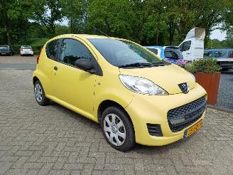 skadebil auto Peugeot 107 1.0-12V XR 2010/6