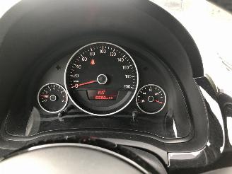 Volkswagen Up! High Up! Blue Motion picture 7