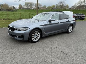 Schadeauto BMW 5-serie 520e / Automaat / Leer 2022/4