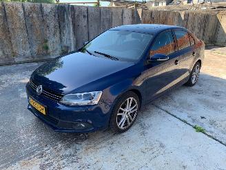 Volkswagen Jetta  picture 3