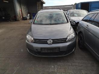Vrakbiler auto Volkswagen Golf plus Golf Plus (5M1/1KP), MPV, 2005 / 2013 1.9 TDI 16V 2009/0