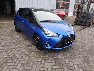Vrakbiler auto Toyota Yaris Yaris III (P13), Hatchback, 2010 / 2020 1.5 16V Hybrid 2018/6