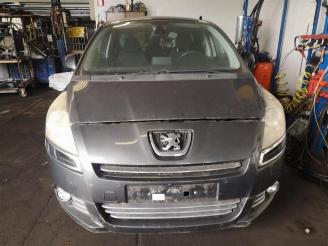 Vrakbiler auto Peugeot 5008 5008 I (0A/0E), MPV, 2009 / 2017 1.6 THP 16V 2009/2