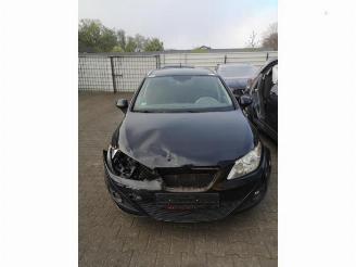 Vrakbiler auto Seat Ibiza Ibiza ST (6J8), Combi, 2010 / 2016 1.4 16V 2011/0