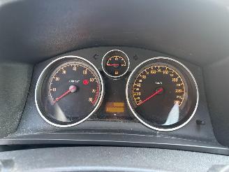 Opel Zafira  picture 13