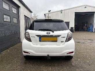 Toyota Yaris 1.5 Full Hybrid Dynamic picture 4