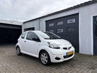 skadebil auto Toyota Aygo 1.0-12V Cool 2011/11