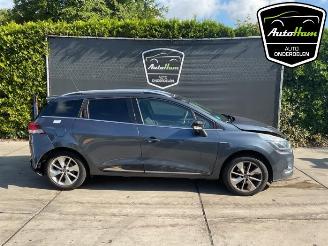 Uttjänta bilar auto Renault Clio Clio IV Estate/Grandtour (7R), Combi 5-drs, 2012 / 2021 0.9 Energy TCE 90 12V 2017/11