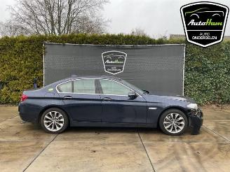Vrakbiler auto BMW 5-serie 5 serie (F10), Sedan, 2009 / 2016 530i 24V TwinPower Turbo 2013/9