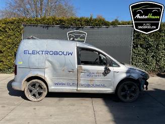 Vrakbiler auto Volkswagen Caddy Caddy IV, Van, 2015 1.6 TDI 16V 2015/11