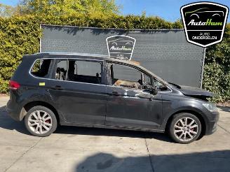 Uttjänta bilar auto Volkswagen Touran Touran (5T1), MPV, 2015 1.6 TDI SCR BlueMotion Technology 2017/6