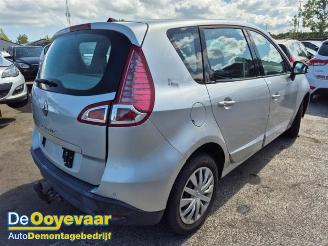 Renault Scenic Scenic III (JZ), MPV, 2009 / 2016 2.0 16V CVT picture 3