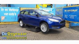 Vrakbiler auto Ford Focus Focus 3 Wagon, Combi, 2010 / 2020 1.0 Ti-VCT EcoBoost 12V 100 2017/1