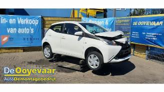 Uttjänta bilar auto Toyota Aygo Aygo (B40), Hatchback, 2014 1.0 12V VVT-i 2016/10