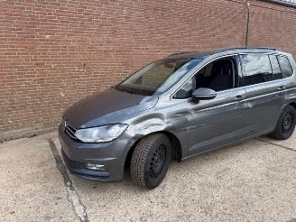 Volkswagen Touran 1.2 TSI 7 Persoons picture 6