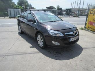 Uttjänta bilar auto Opel Astra BREAK 2012/7