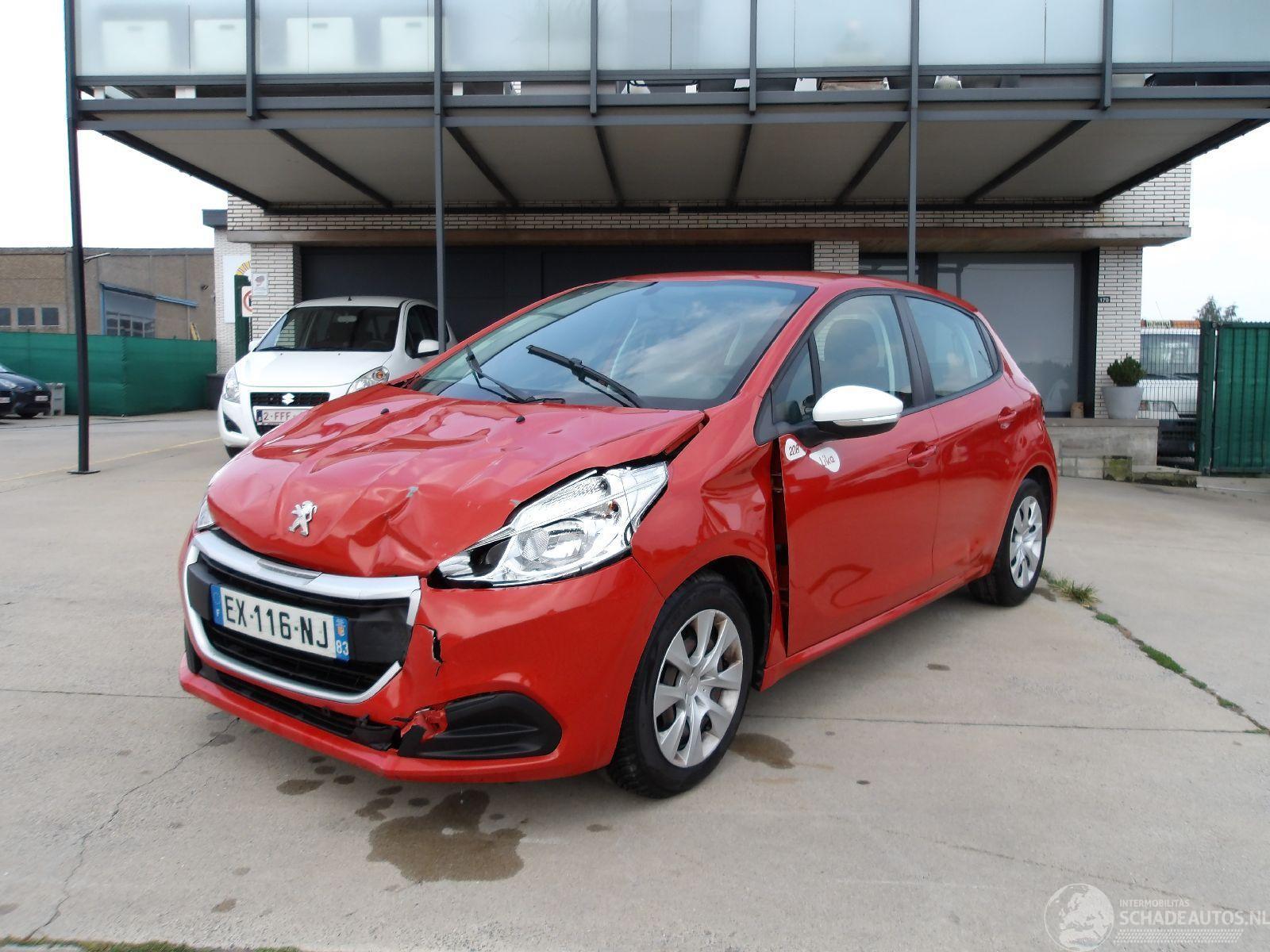 Peugeot 208 