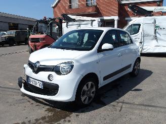 skadebil bromfiets Renault Twingo  2017/5