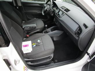 Skoda Fabia 1.0 TSI Navi Airco picture 15
