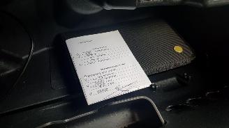 Volkswagen Polo 1.4 16V  BENZ 1.390CC 63KW 86PK picture 12