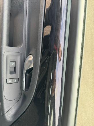 Volkswagen Up! 1.0 move up! BlueMotion picture 18