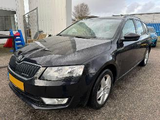 Auto incidentate Skoda Octavia Combi 1.6 TDI Greenline Businessline 2012/6