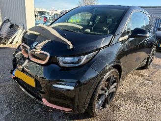 BMW i3 S 120Ah 42 kWh RoadStyle Edition picture 1