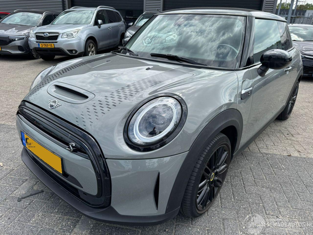 Mini Mini Yours 33 kWh AUTOMAAT