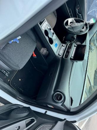 Hyundai Kona Fashion 64 kWh AUTOMAAT picture 8