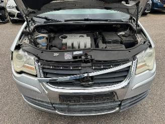 Volkswagen Touran 1.9 TDI Comfortline Business picture 9