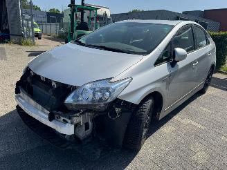 uszkodzony samochody osobowe Toyota Prius 1.8 AUTOMAAT Dynamic 2010/3