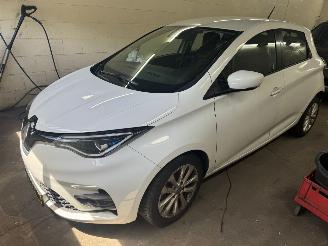 Unfallwagen Renault Zoé R110 Life 52 kWh 2020/11