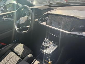 Audi Q4 40 Launch edition S Competition 77 kWh picture 12