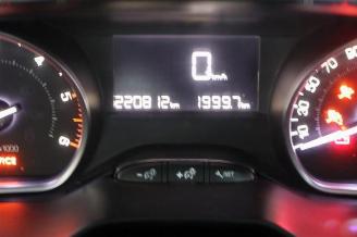 Peugeot 208 208 I (CA/CC/CK/CL), Hatchback, 2012 / 2019 1.6 Blue HDi 100 picture 11