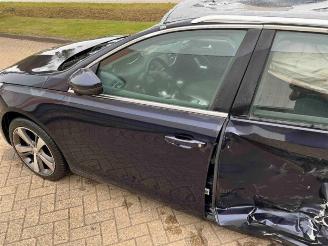 Peugeot 308 308 SW (L4/L9/LC/LJ/LR), Combi 5-drs, 2014 / 2021 1.2 12V e-THP PureTech 130 picture 14