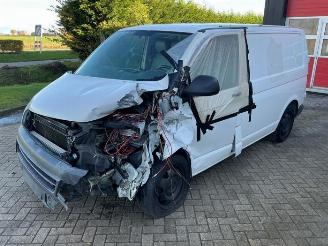 Schadeauto Volkswagen Transporter Transporter T5, Van, 2003 / 2015 2.0 BiTDI DRF 2014/8