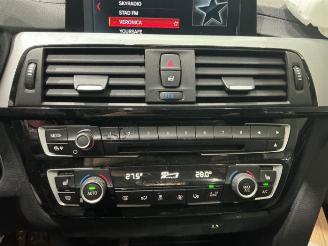 BMW 3-serie 3 serie Touring (F31), Combi, 2012 / 2019 320d xDrive 2.0 16V picture 23