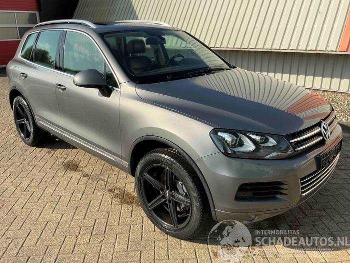 Volkswagen Touareg Touareg (7PA/PH), SUV, 2010 / 2018 3.0 V6 24V TSI Hybrid