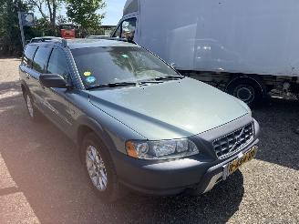 Schadeauto Volvo Xc-90 2.5 T  CROSS COUNTRY 2004/11