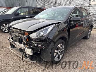krockskadad bil auto Kia Niro Niro I (DE), SUV, 2016 / 2022 E-Niro 64 kWh 2021/8