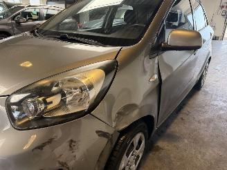 Kia Picanto 1.0 CVVT ISG Comfort Pack picture 10