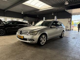 krockskadad bil auto Mercedes C-klasse 180 K Kompressor Estate Avantgarde 2009/3