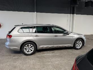 Volkswagen Passat 1.6 TDI Highline picture 6