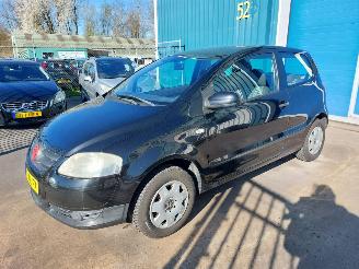 Vaurioauto  passenger cars Volkswagen Fox Fox (5Z) Hatchback 1.2 2007/8