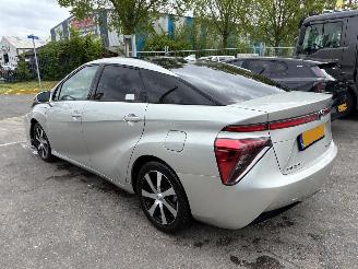 Toyota Mirai FCV Executive 113kW Hydrogen hybrid picture 2