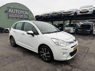 skadebil auto Citroën C3 1.0 VTI 50KW Pano Clima Led Collection NAP 2013/10