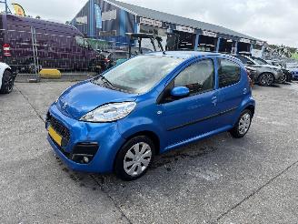 Peugeot 107 1.0 50KW Airco Led Active NAP picture 5