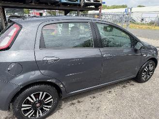 Fiat Punto Evo 0.9 Twinair 63KW Airco Pop 5-Deurs NAP picture 2
