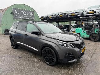 damaged passenger cars Peugeot 5008 1.2 PureTech Blue Lease GT-Line 96kW NAP Pano 2020/7