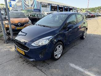 Vaurioauto  passenger cars Ford Fiesta 1.0 Ecoboost 70KW Clima 5-Deurs Connected 2020/6